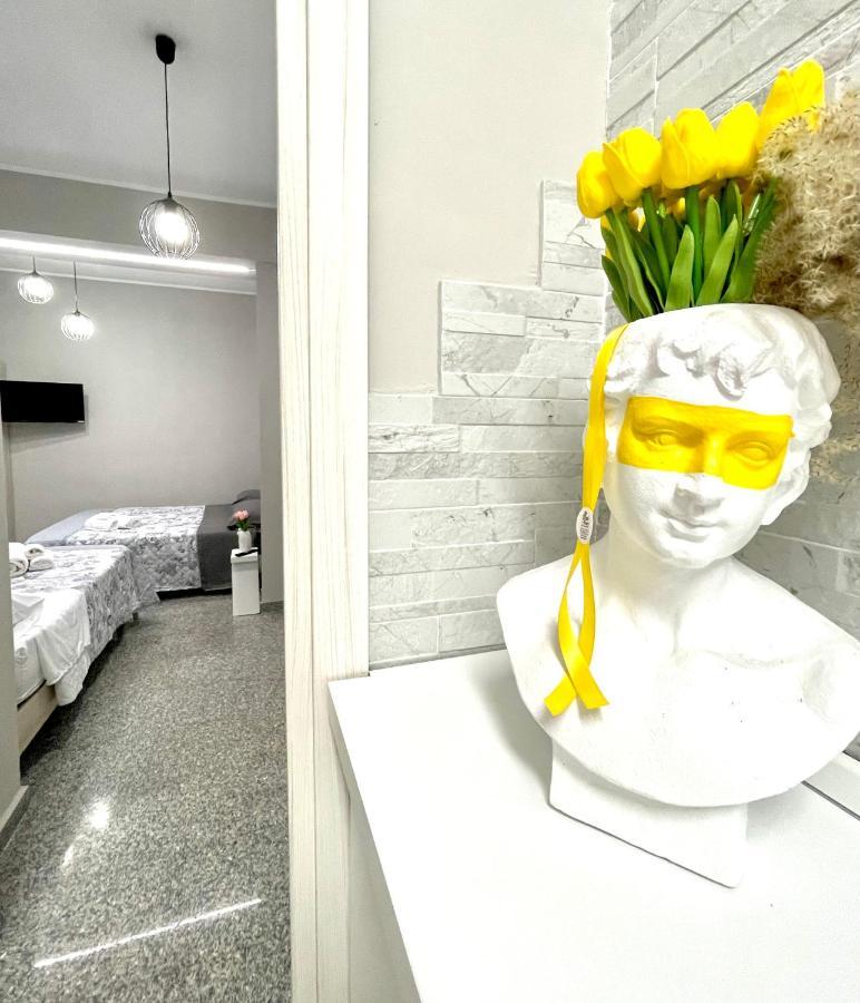 Bed and Breakfast Charm Airport à Reggio de Calabre Extérieur photo