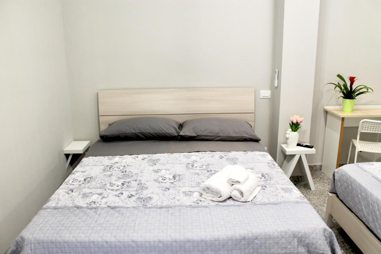 Bed and Breakfast Charm Airport à Reggio de Calabre Extérieur photo