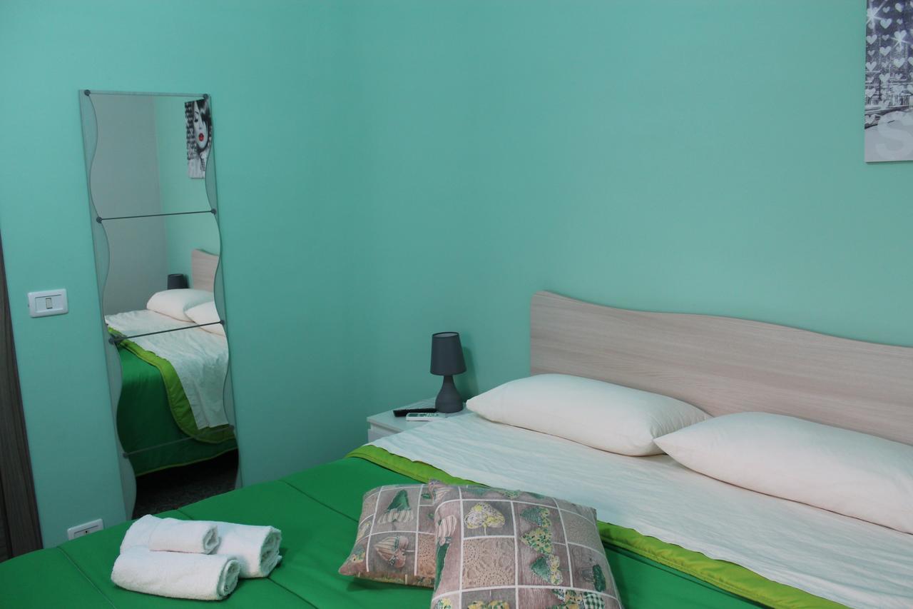 Bed and Breakfast Charm Airport à Reggio de Calabre Extérieur photo